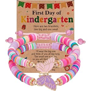 Mantveil First Day of Kindergarten Bracelets for Mommy and Me, 2 Pcs Back to School Matching Bracelets with Card, Adjustable