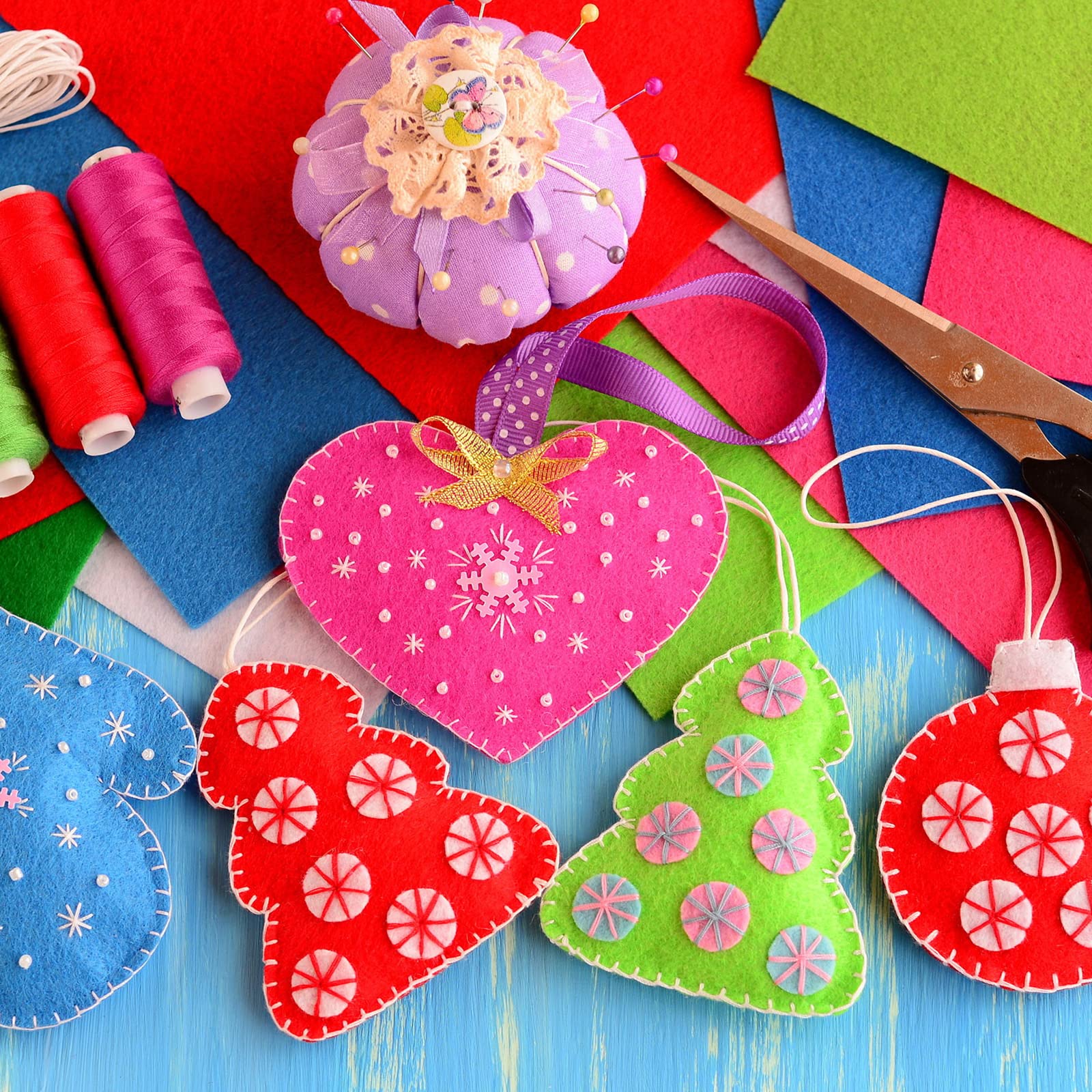 Whaline 18Pcs Felt Fabric Sheets Soft Thick Assorted Brown Craft Felt Pack for Autumn Thanksgiving Harvest DIY Craft Sewing Patchwork Art Projects, 3 Colors, 7.9 x 11.8 Inch