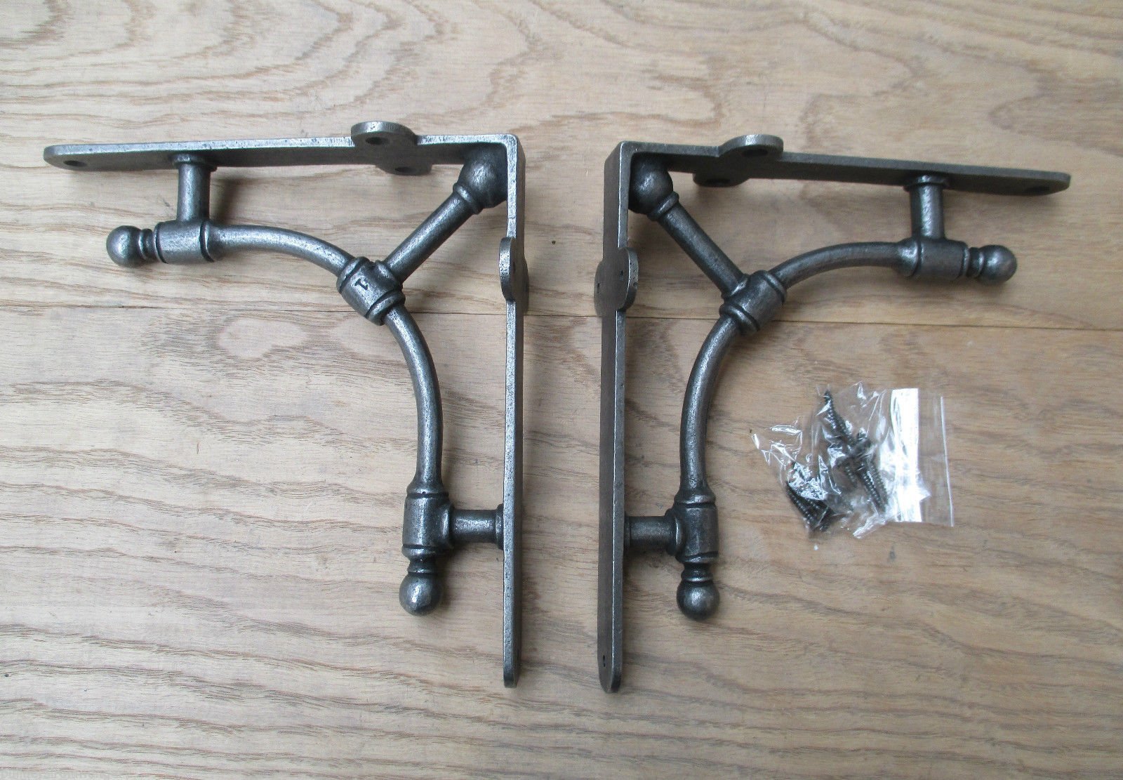 Ironmongery World Pair of Albion Vintage Old Victorian Scroll Shelf Brackets Bracket Cast Iron