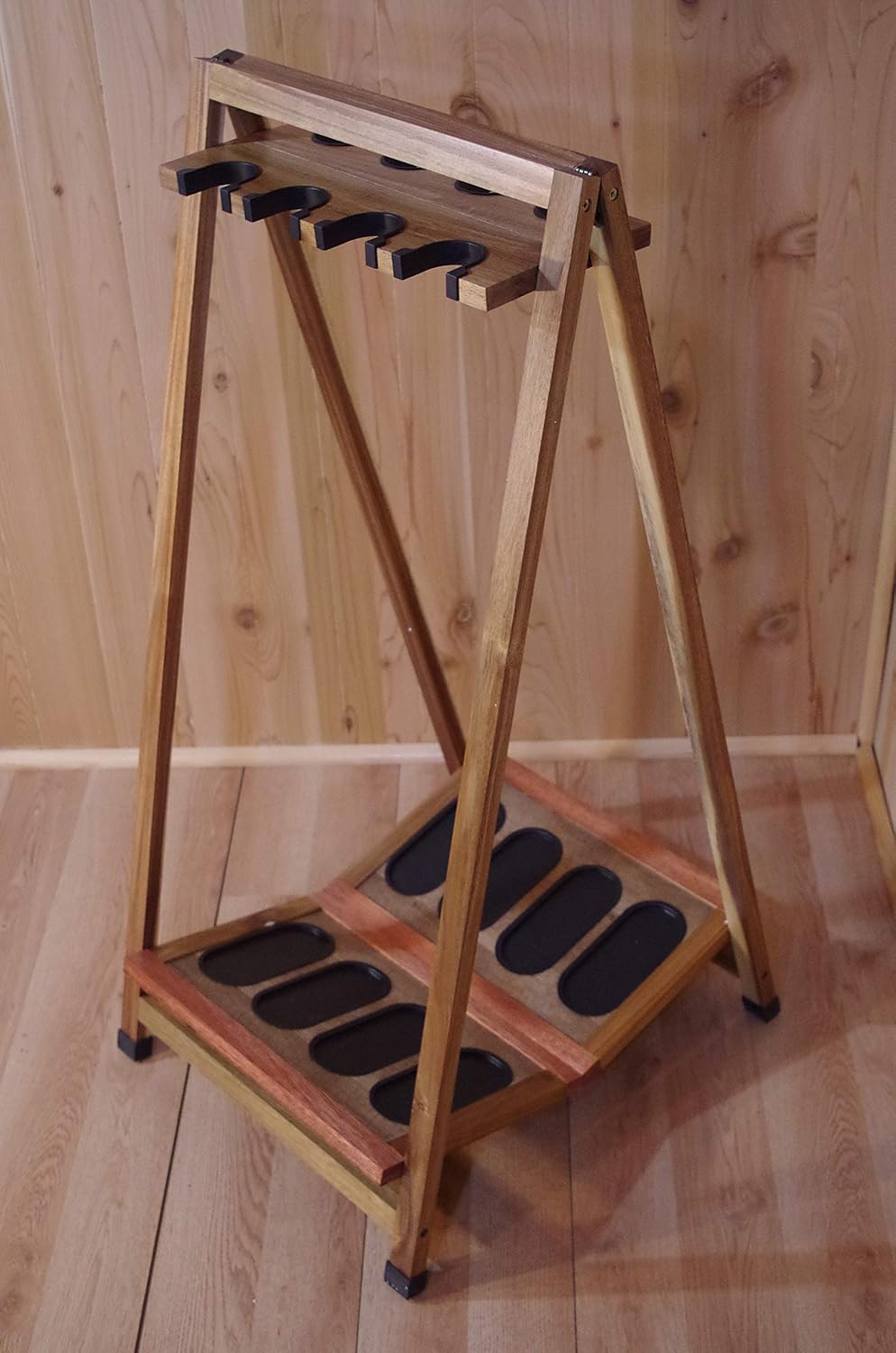 Old Cedar Outfitters Lacquered Wood 8 Capacity Folding Rifle and Gun Rack, Distressed Wood (GRTFL-008): Sports & Outdoors