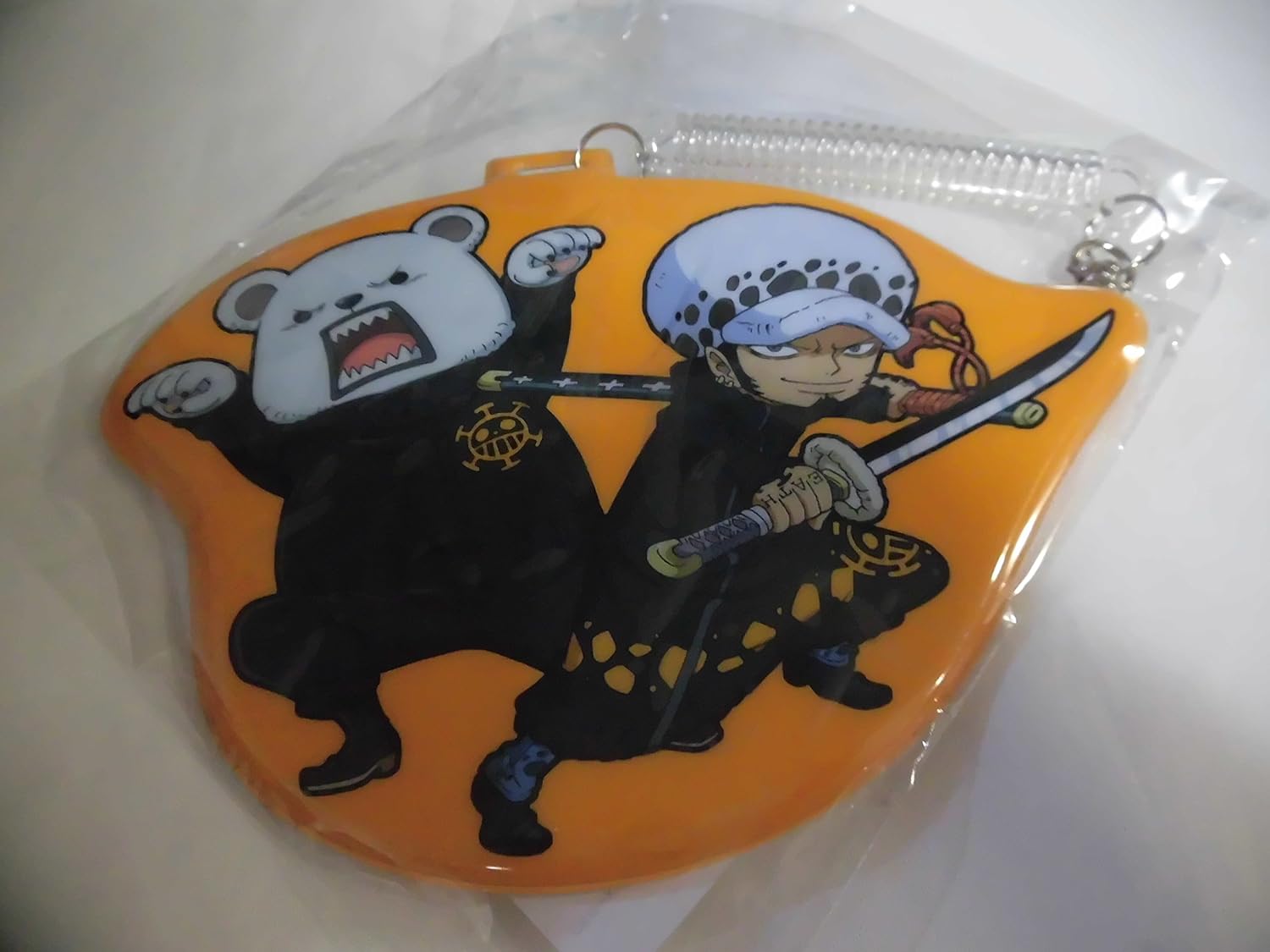 Amazon ワンピース One Piece なかよしパスケース ロー ベポ アニメ 萌えグッズ 通販 Amazon ワンピース One Piece なかよしパスケース ロー ベポ アニメ 萌えグッズ 通販