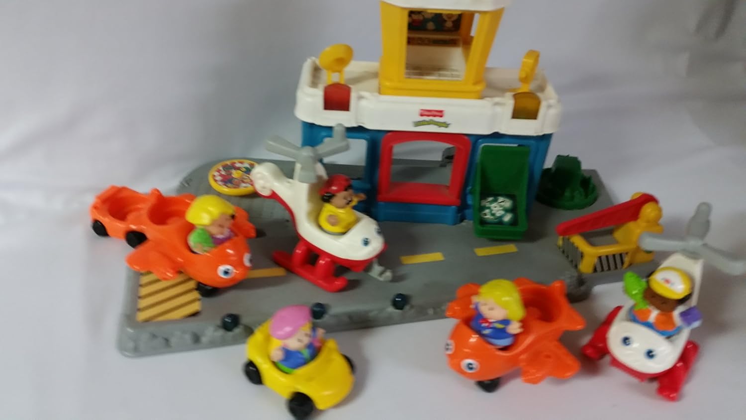 FisherPrice Little People Discovery Airport Blue Amazon.co.uk Toys