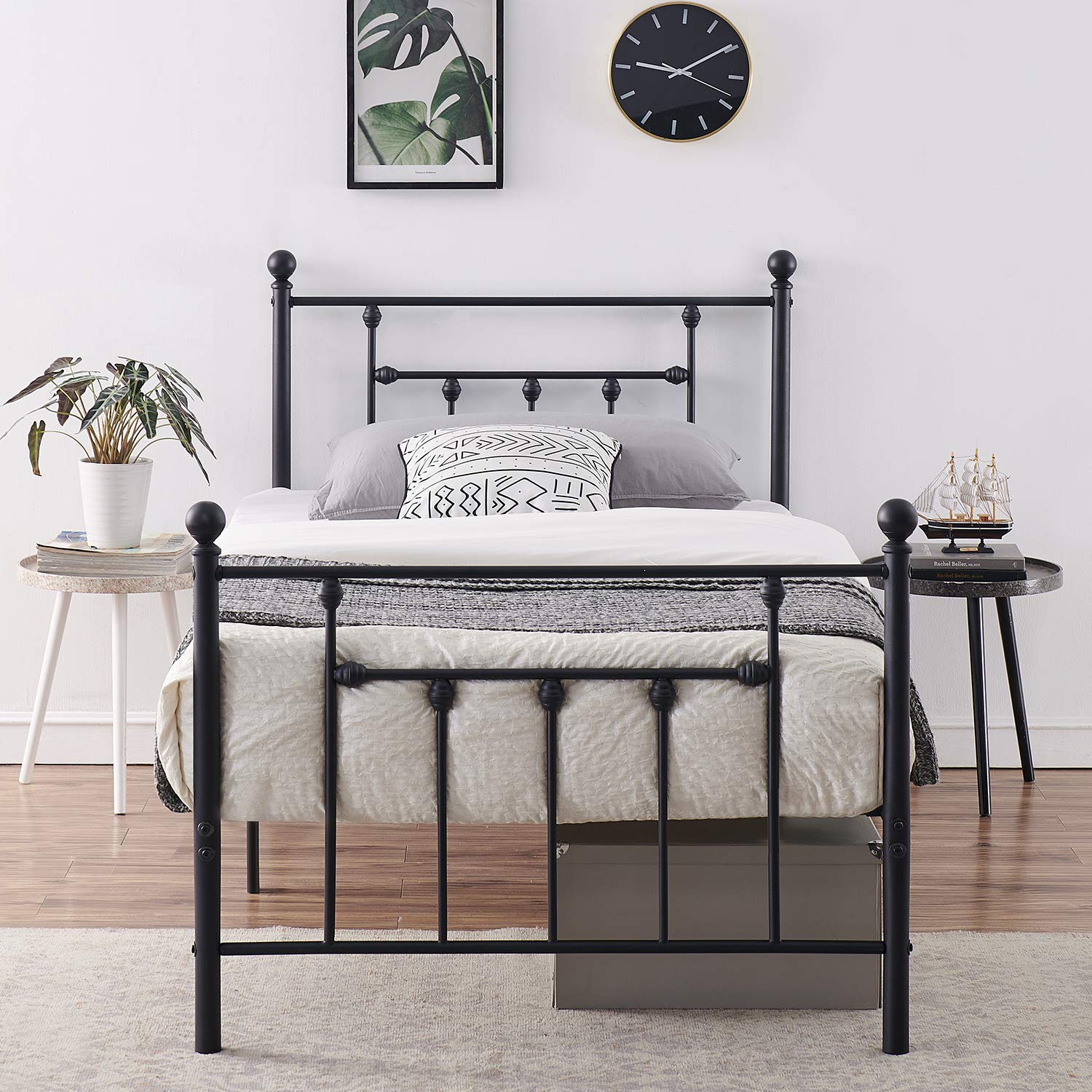 https://images-na.ssl-images-amazon.com/images/I/81DVqArvdVL.jpg