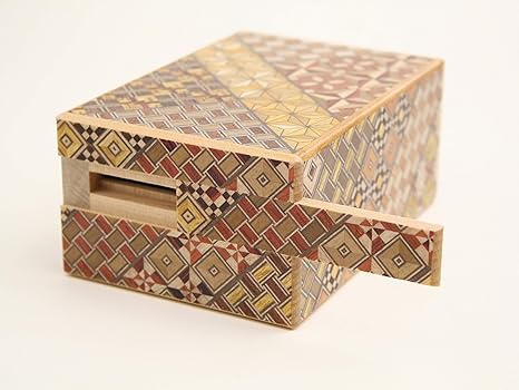 Amazon 箱根寄木細工 秘密箱9回仕掛け 貯金箱 おもちゃ おもちゃ Amazon 箱根寄木細工 秘密箱9回仕掛け 貯金箱 おもちゃ おもちゃ