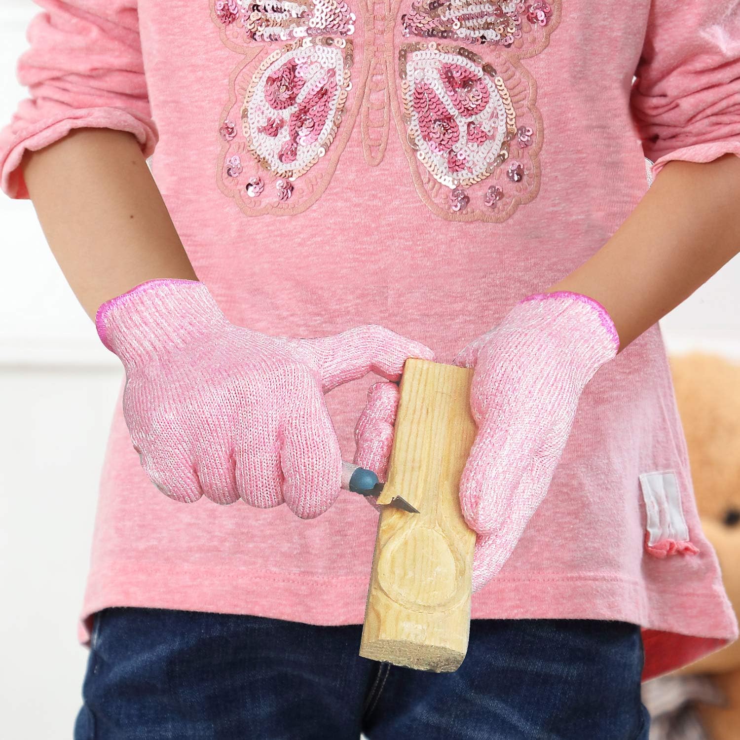 EvridWear Kids Cut Resistant Gloves for Kitchen Use, Oyster Shucking, Scraping, Slicing, Crafts, DIY, Garden and Yard works. Children Food Grade Kevlar Safe Hands from Knife and Tool S (4-7YRS) Pink: Clothing