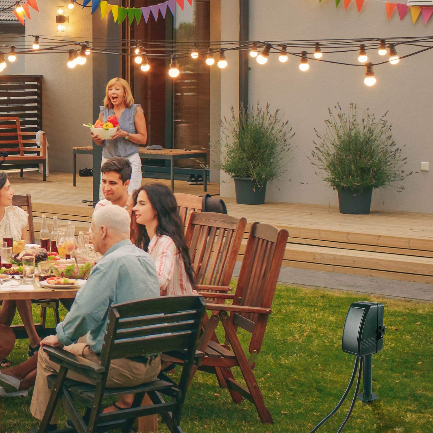 BNLINK 24 Hour Mechanical Outdoor Multi Socket Timer, 6 Outlet Garden Power Stake with 6ft