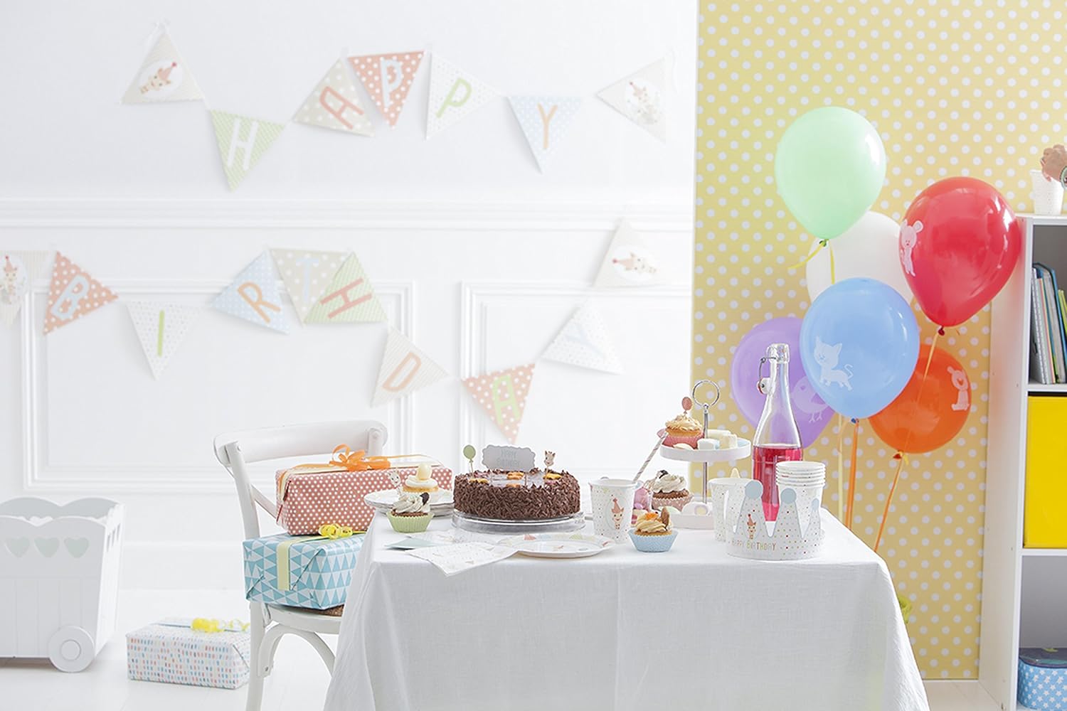 The Newest Brands Outlet Online Sophie La Girafe Kids Birthday Decorations Party Supplies For 12 Children S Paper Goods Jungle Animal Plates Cups Napkins Utensils Invitations Banner Balloons Cake Cupcake Toppers Crown 110