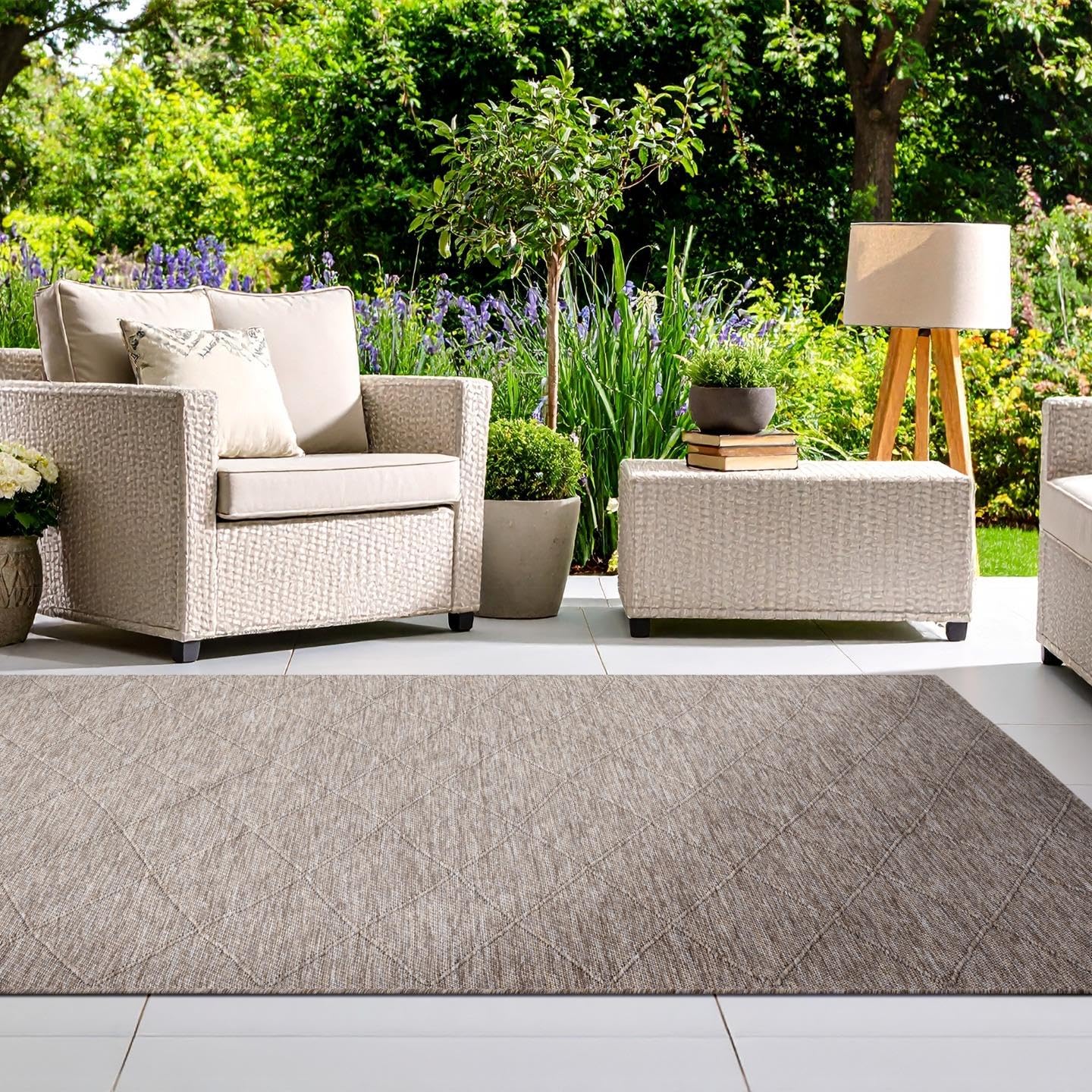 LUXE WEAVERS Non-Slip Washable Outdoor Beige 9×12 Area Rug, Modern Textured Geometric Carpet