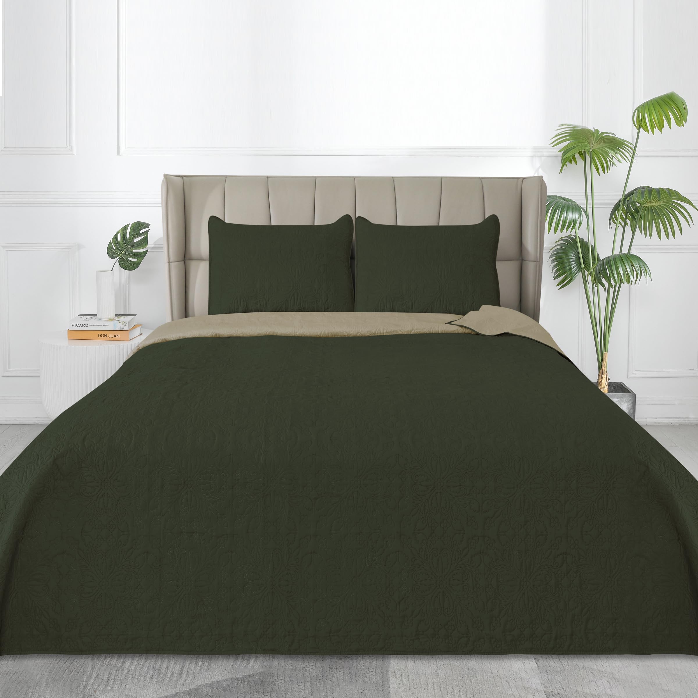 Easy-Going Full/Queen Size Reversible Quilt Set