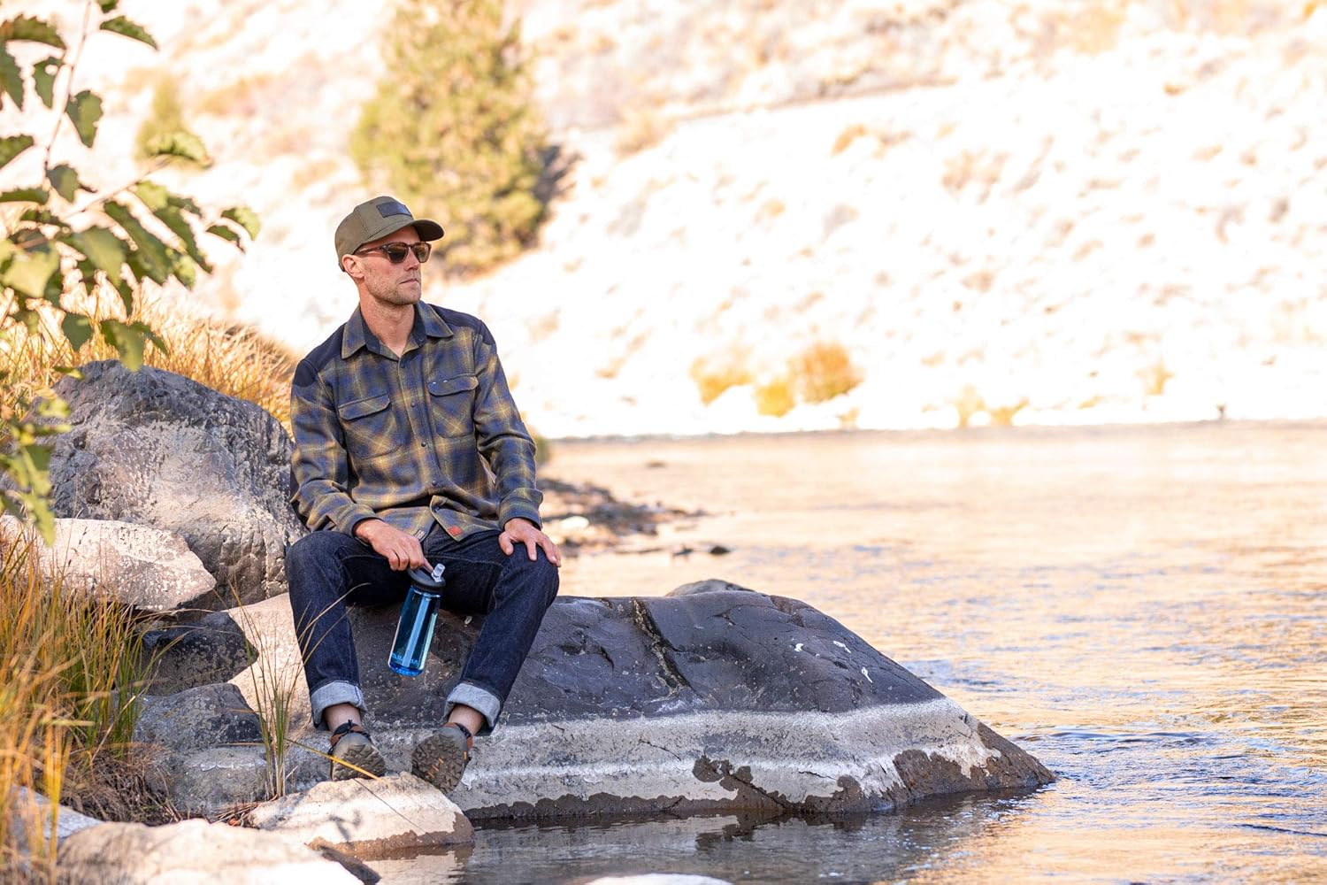CamelBak eddy+ BPA Free Water Bottle, 25 oz, Charcoal, .75L: Sports & Outdoors