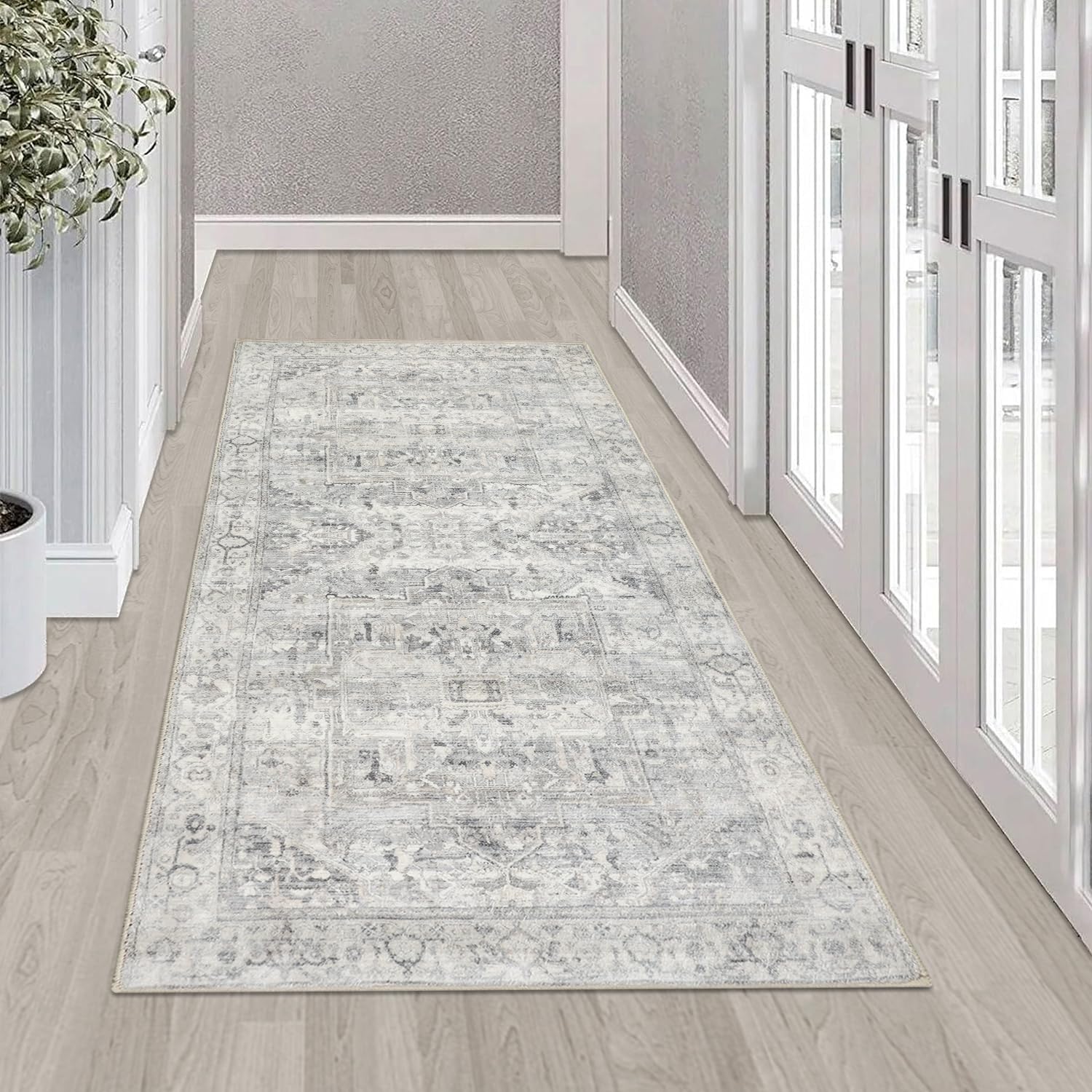 Homcomodar Distressed Runner Rug for Hallway 60x120cm Vintage Hallway Rugs with Rubber Backing Non Slip Floor Carpet Runner Washable Area Rug Runner for Laundry Room