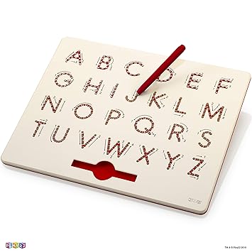 Play22 Magnetic Drawing Board