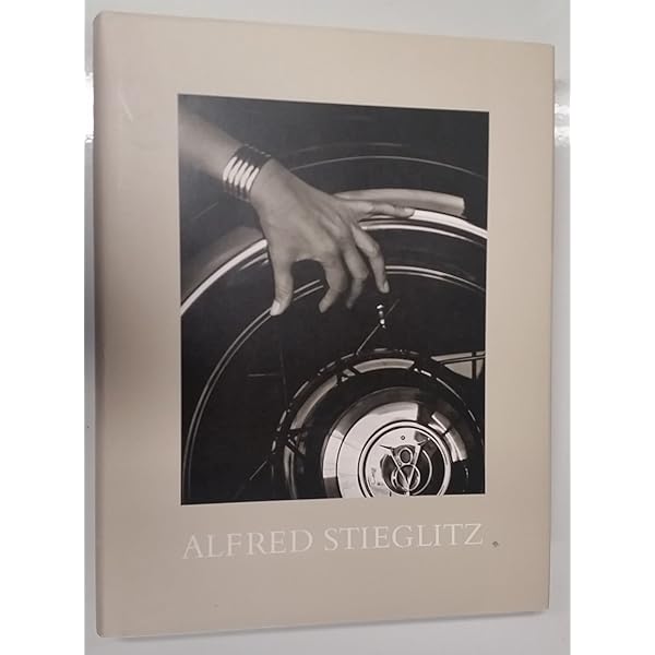 ia O'Keeffe Alfred Stieglitz ハードカバー Georgia O'Keeffe Alfred Stieglitz ハードカバー GEORGIA O