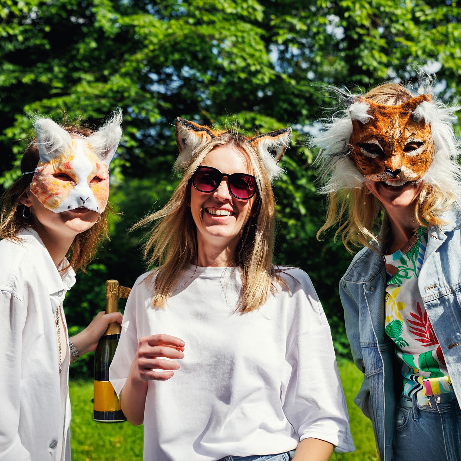 Caydo 7 Count Plastic Mesh Canvas Sheets Eye Mesh for Embroidery, Acrylic Yarn Crafting, Knit Crochet Projects and Make Dividers 10.5 x 13.5 Inch 4 Pieces