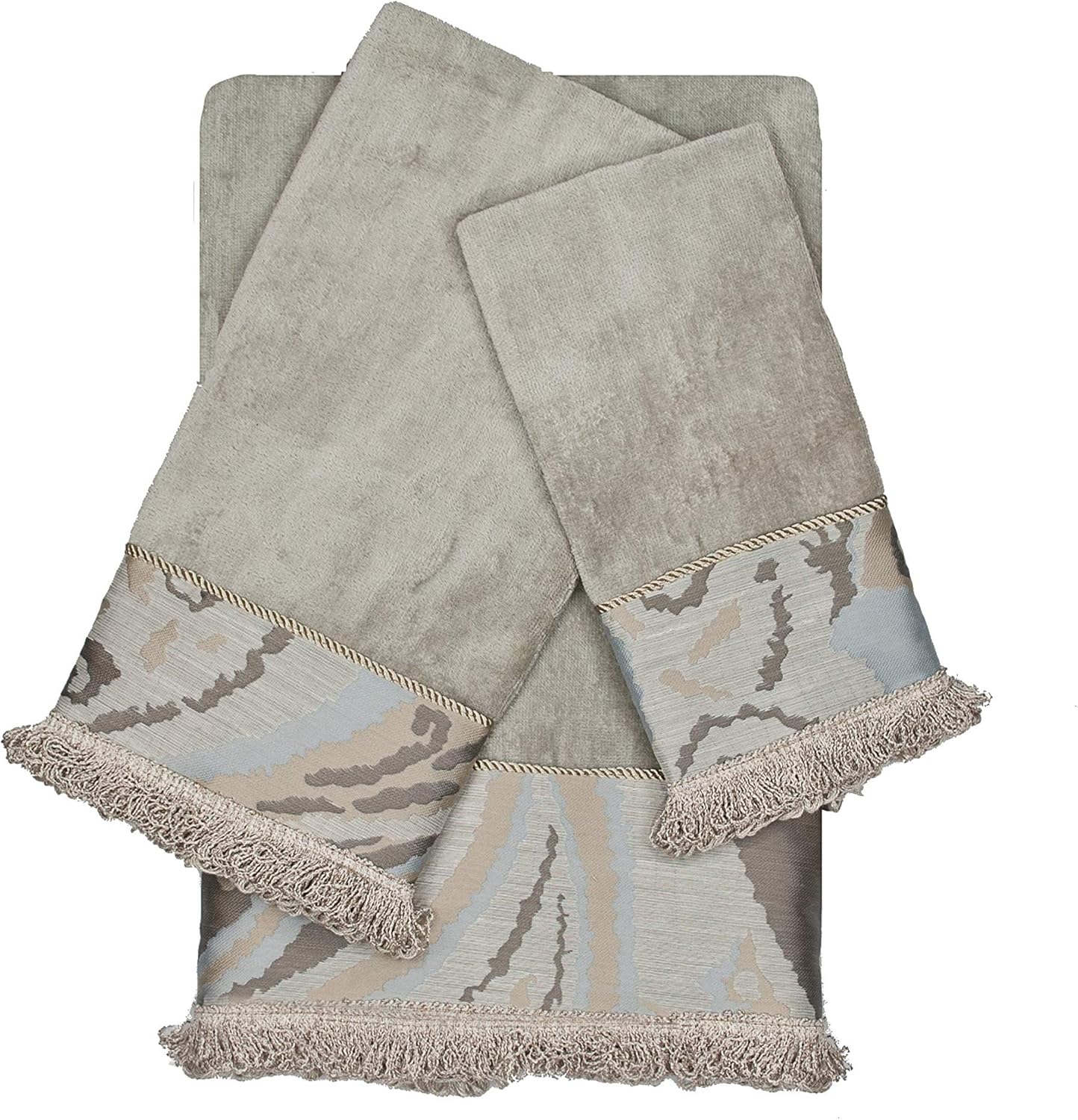 Amazon Com Sherry Kline Asbury Grey 3 Piece Decorative Embellished Towel Set Home Kitchen