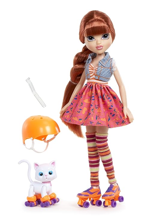 Amazon.com: Moxie Girlz Scootin Style Kellan Doll: Toys & Games