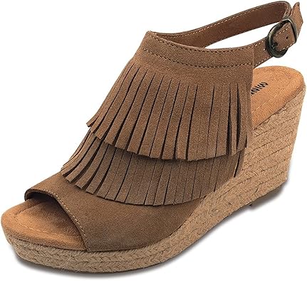 minnetonka sandals amazon