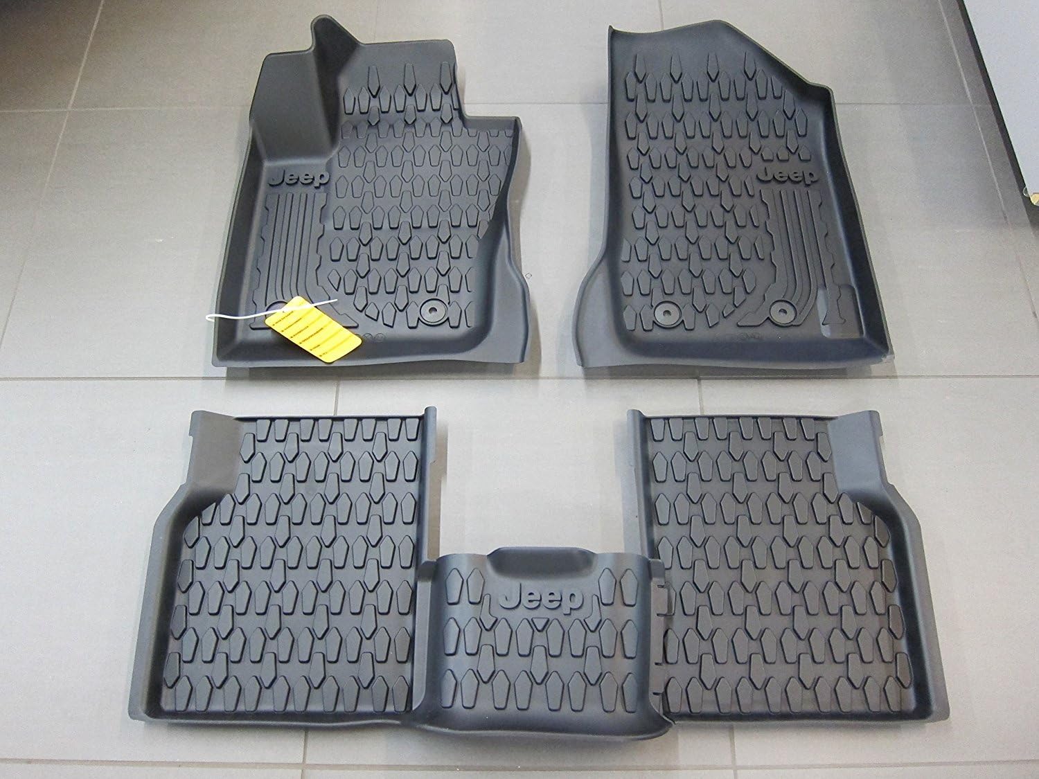 Amazon Com Mopar Jeep Compass Slush Style All Weather Floor Mats