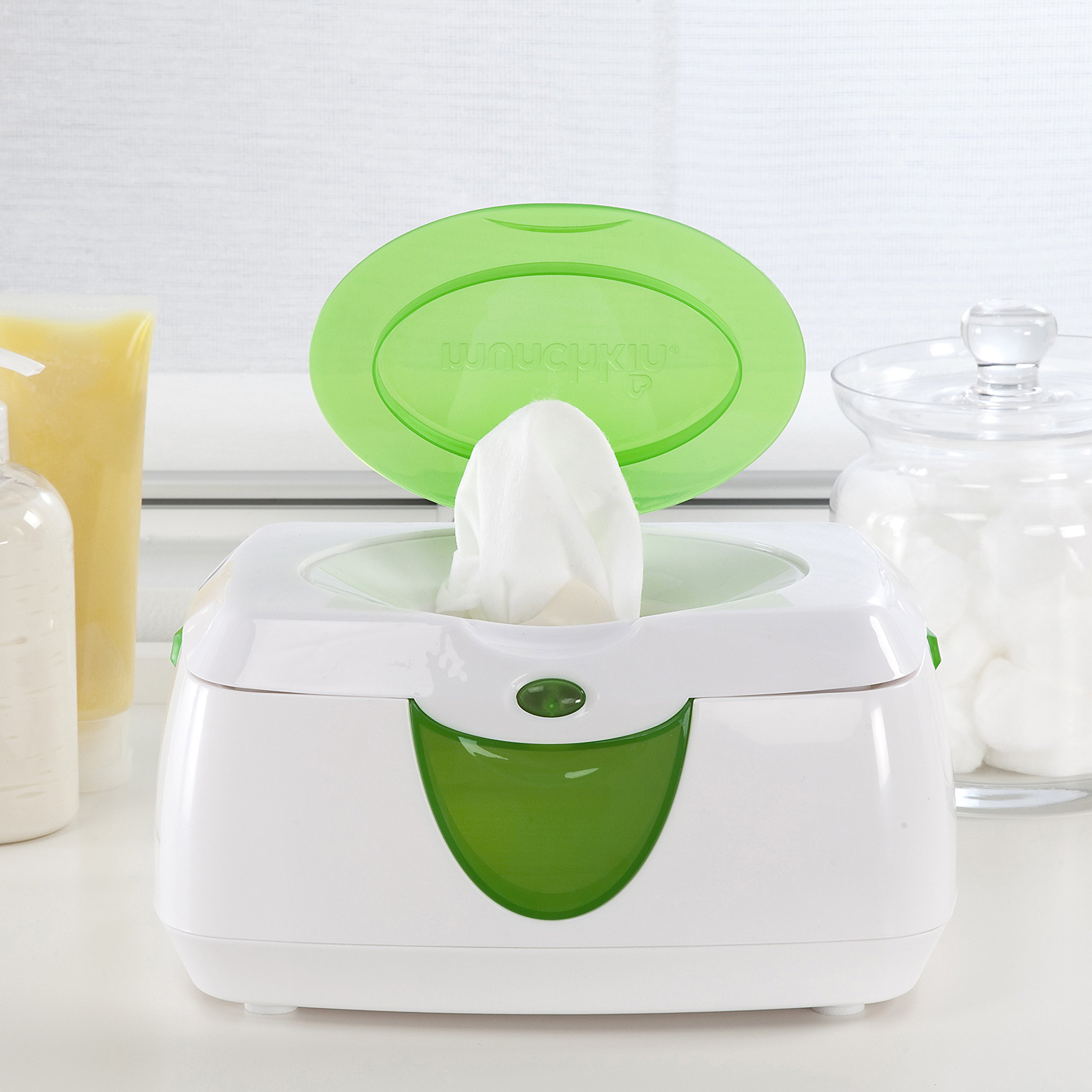 Munchkin Warm Glow Wipe Warmer and Diaper Bag Dispenser Set (Colors may