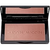 Kevyn Aucoin The Neo-Bronzer, 3 in 1 makeup palette – Highlighter, blush & bronzer in one smooth gradient makeup compact. Shimmer & matte in light, medium & deep. Sun-kissed to bronzed.