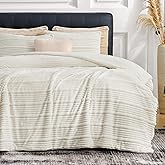 Amélie Home Premium Fleece Queen Comforter Set,Soft Fuzzy Striped Flannel Bedding Set for Winter, 3 Pieces, 1 Cozy Comforter with 2 Pillowcases, Ivory, 90"x90"