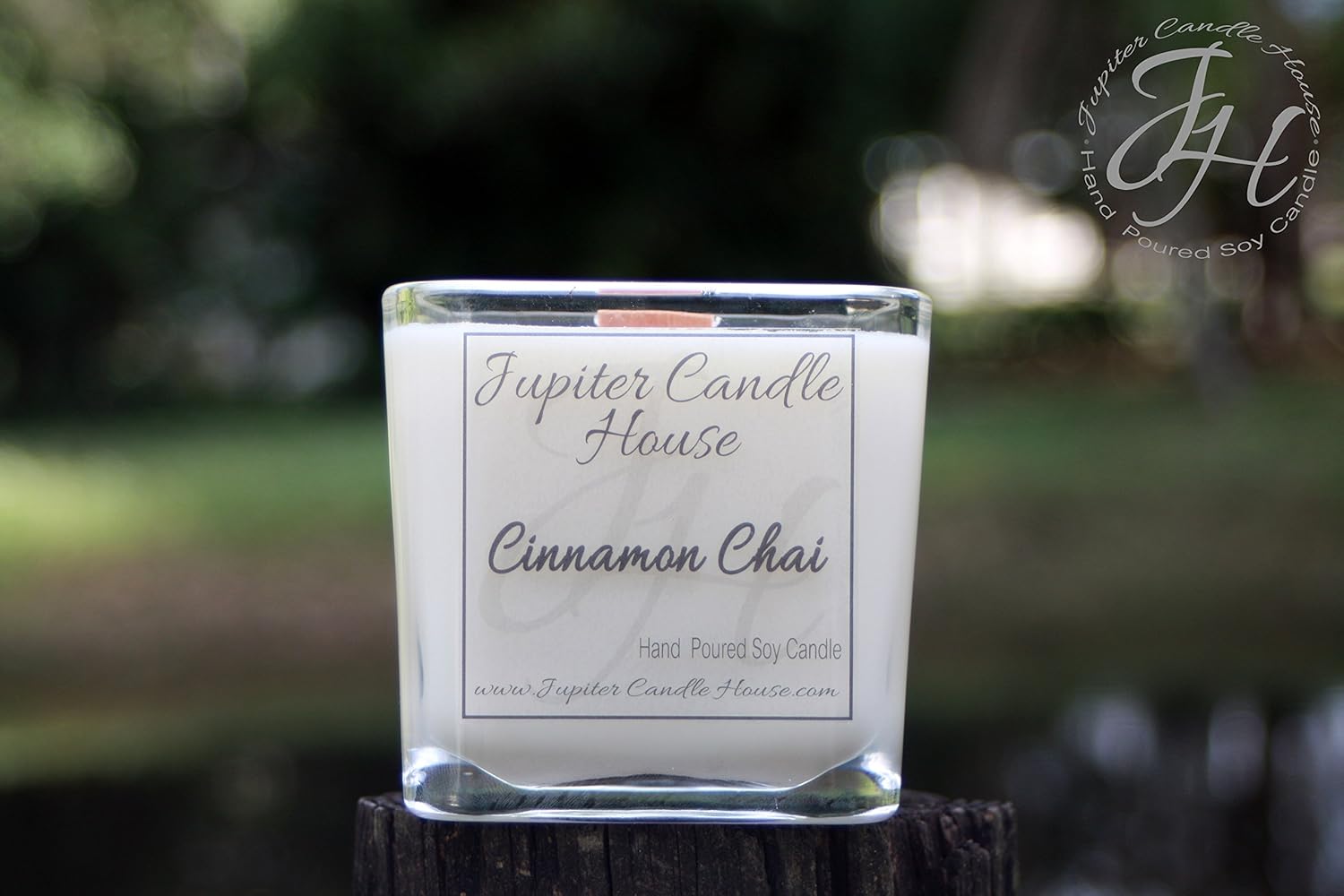 Amazon Com 12oz Soy Wax Candle With Wooden Wick Cinnamon Chai