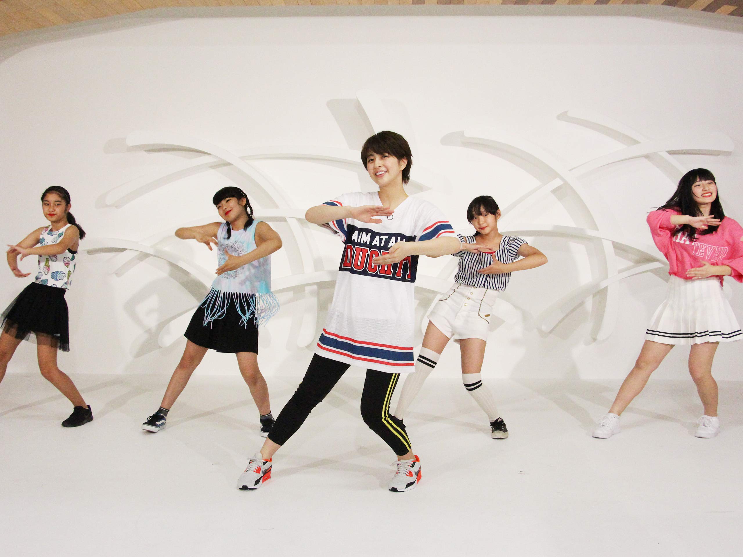 Amazon Co Jp 柳ゆり菜の踊れる ヒットソングtvを観る Prime Video