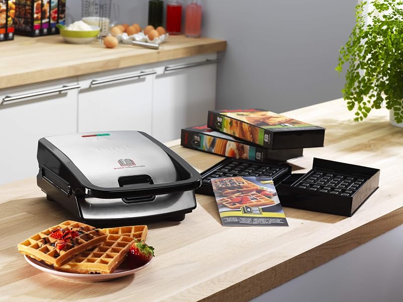 SW852D - Sandwichera, 700 W, revestimiento antiadherente, negro/acero inoxidable