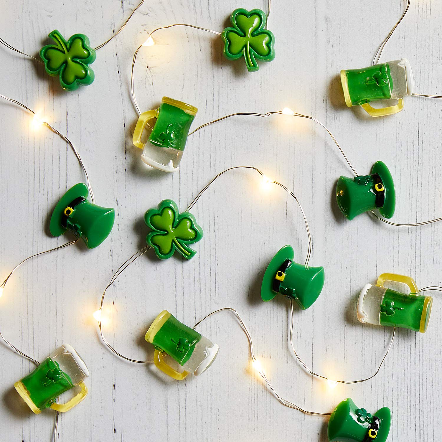 Lights4fun Indoor 20 LED St Patrick's Day String Fairy Lights with Timer 1.9m