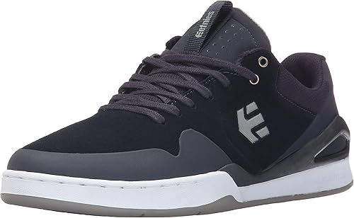 etnies classic shoes