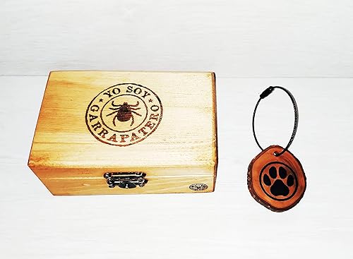 LLaveros de madera personalizados con caja de madera personalizada: Amazon.es: Handmade