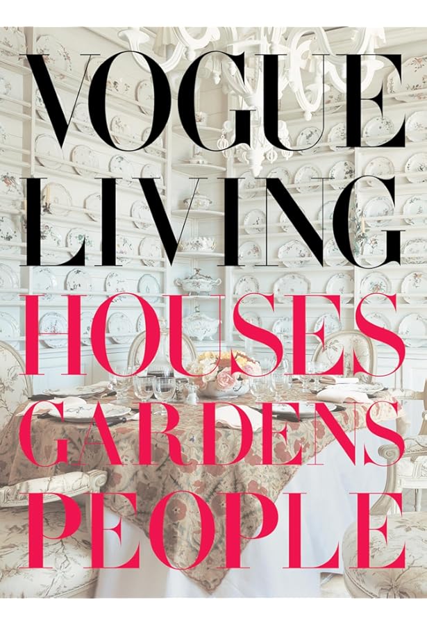 Amazon.com: The World in Vogue: People, Parties, Places (Vogue