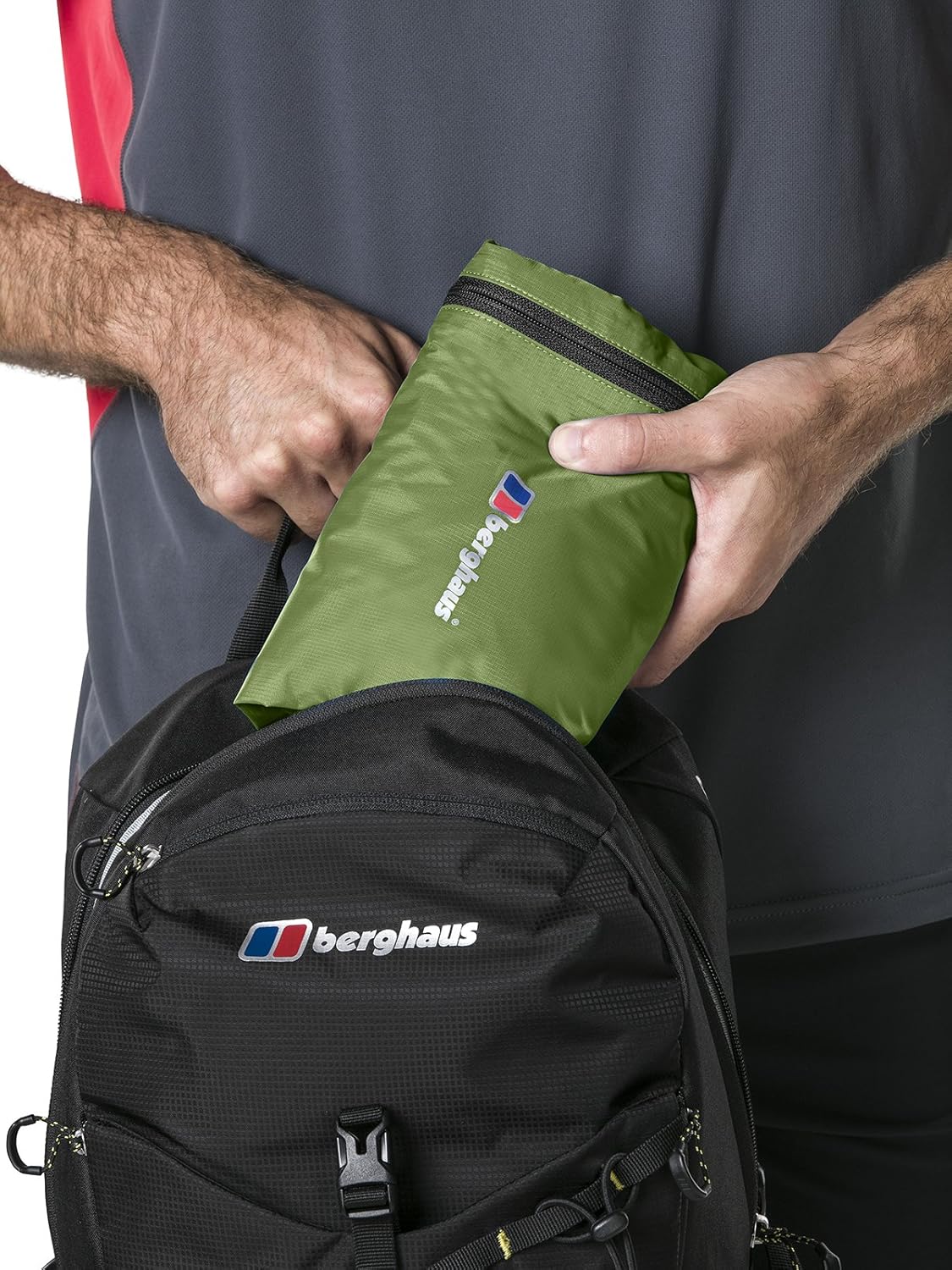 berghaus deluge light mens waterproof jacket