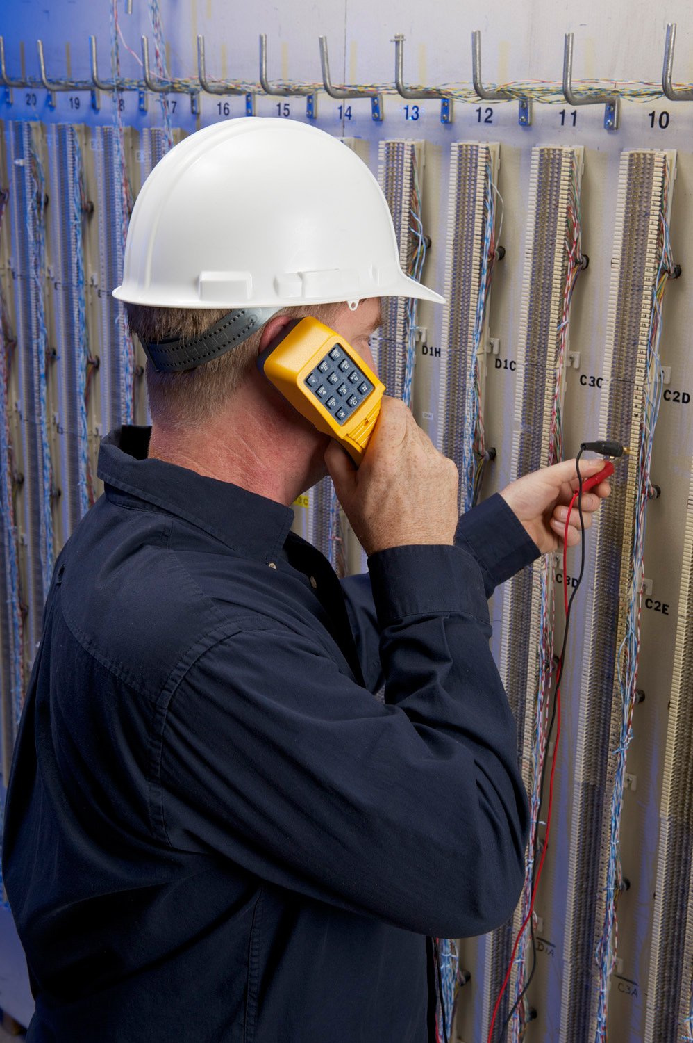 Fluke Networks TS19 Telephone Test Set with Banana Jacks