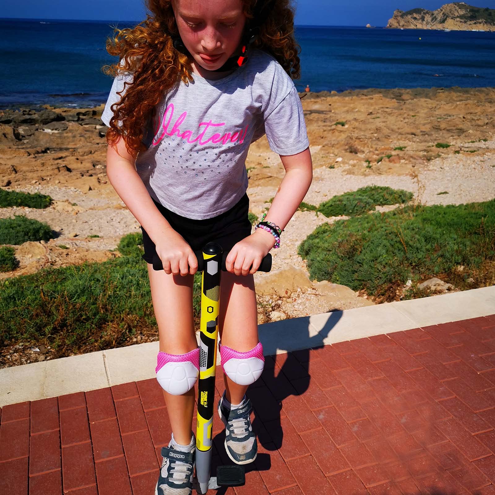 Think Gizmos Pogo Stick for Kids Ages 5 and Up & Between 40 to 80 Pounds - Master This Foam Covered Kids Pogo Stick for Beginners (Yellow & Black)