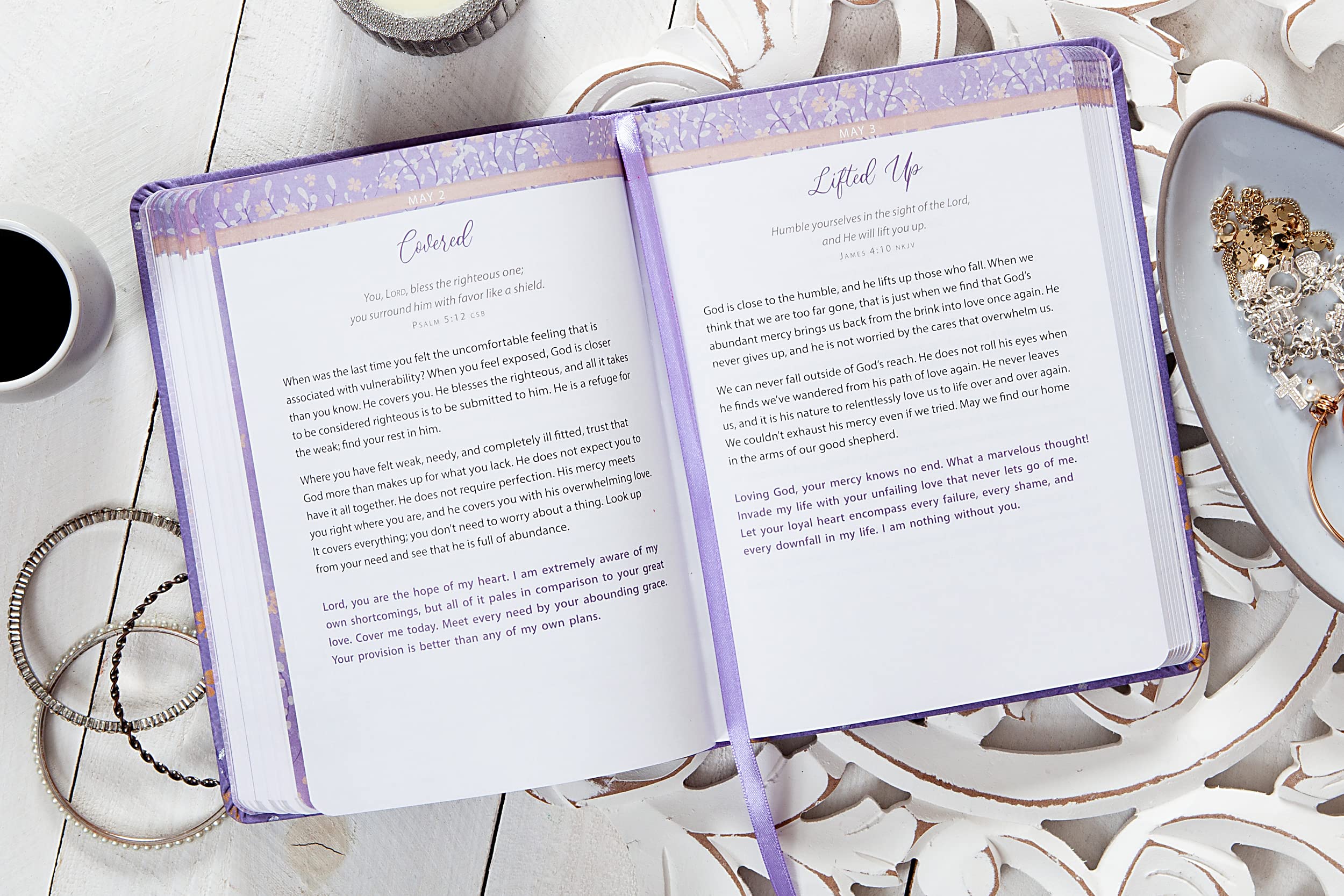 Daily Strength for Overcoming Depression and Anxiety: A 365-day Devotional