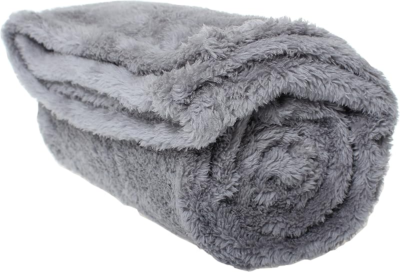 Pet Wiz Soft Fluffy Fleece Blanket Grey 80 x 100cm Medium