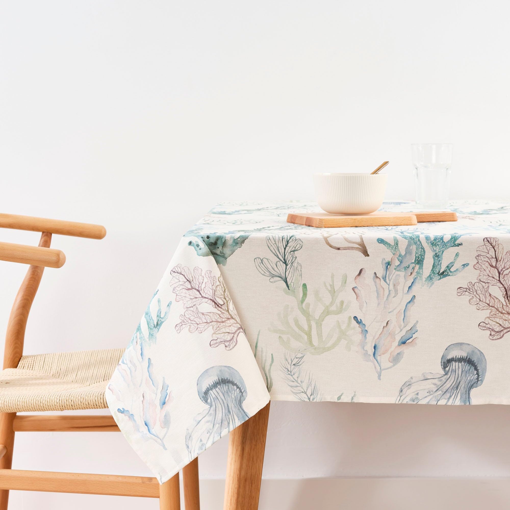 BELUM | Stain Resistant Tablecloth Size 300 x 155 cm - Extra Soft Touch Tablecloth Colour Multicolor - Tablecloth 100% Made in Spain Fabric 100% Organic Cotton - Tablecloth Model 0120-401