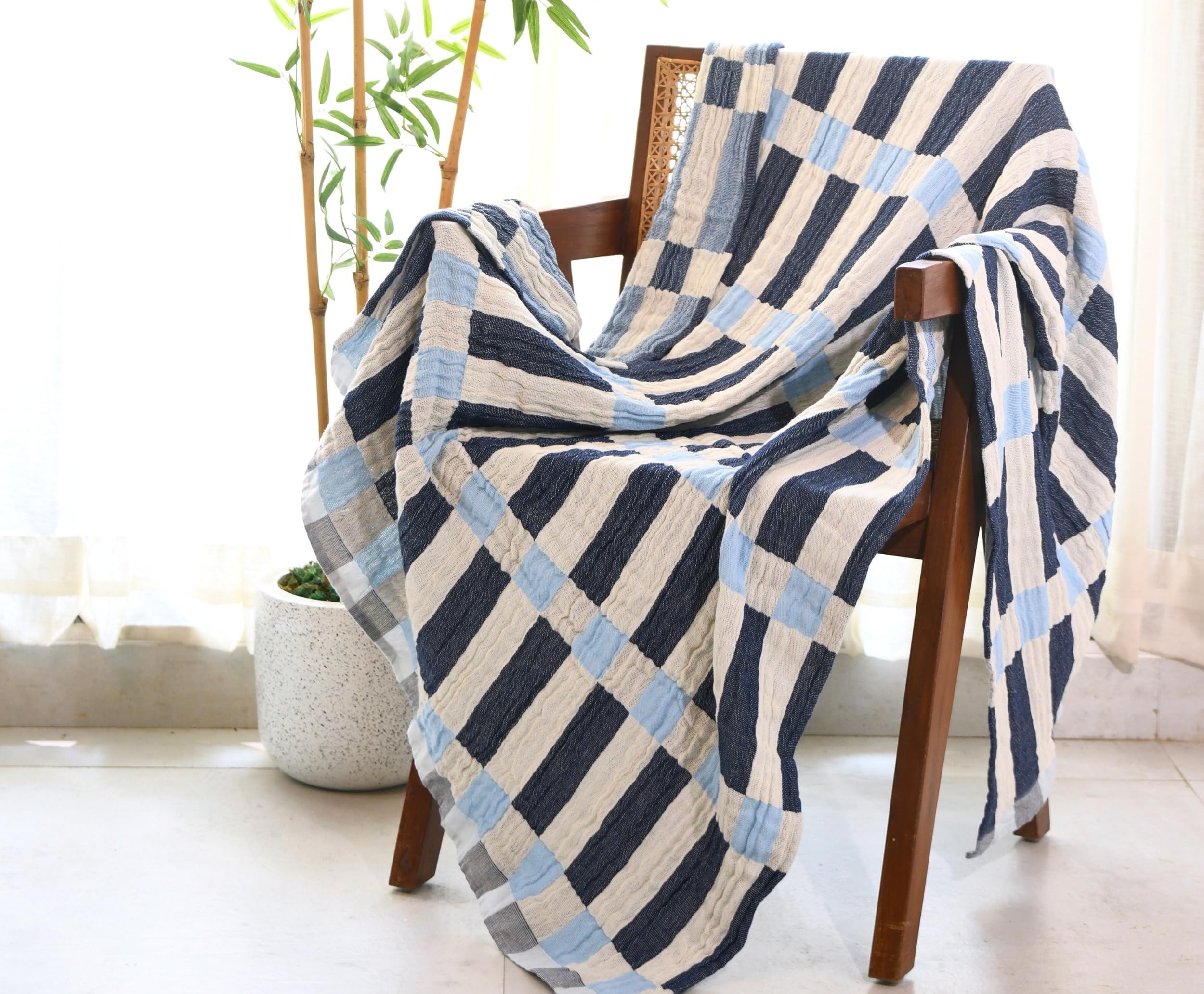 Folkulture Throw Blanket for Couch 152x128 cms, 100% Recycled Cotton Couch Blanket and Throws For Chair, Soft Throw Blanket For Bed or Bed Throws For Sofa, Lightweight Throws For Holiday (Winter Blue)