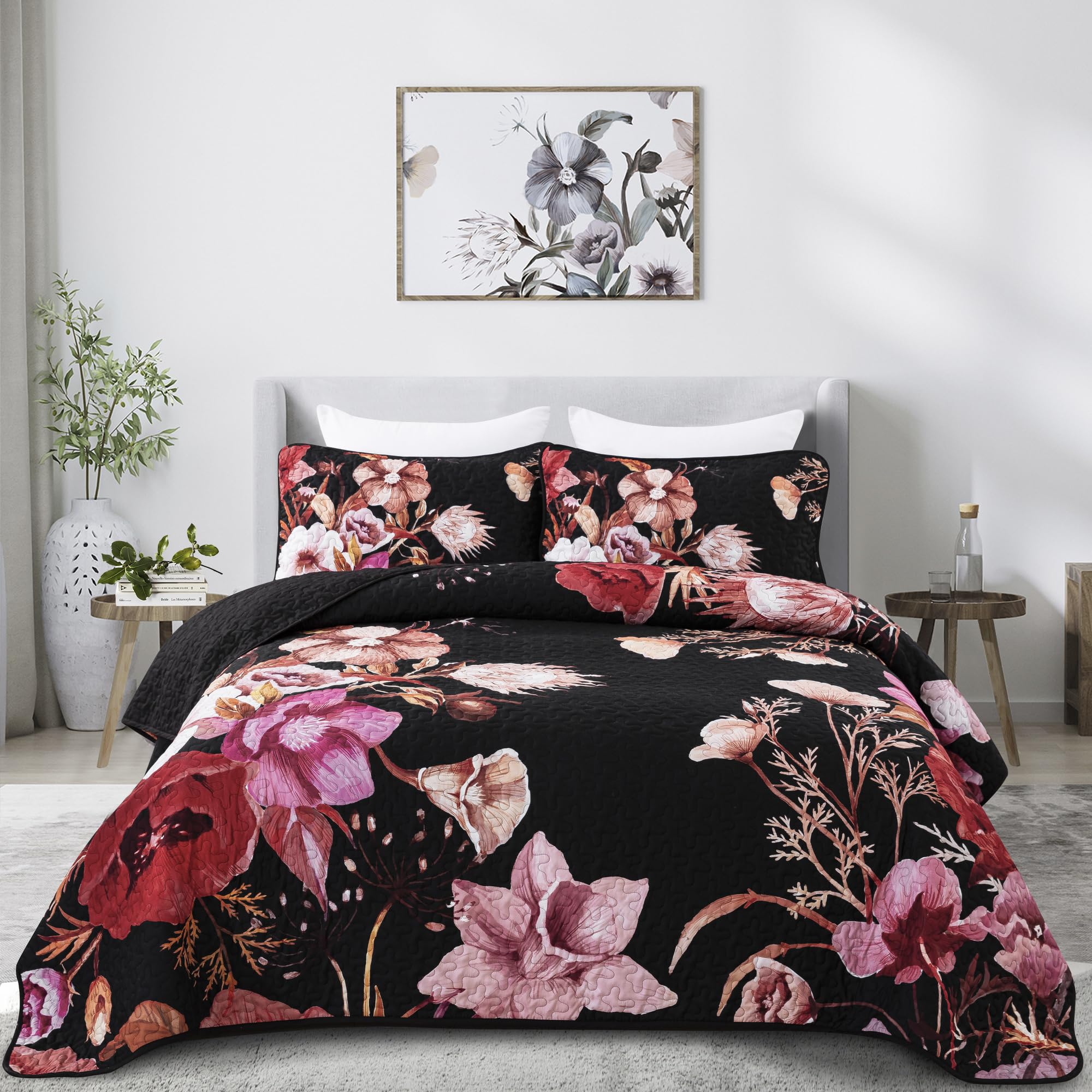 Photo 1 of Floral Quilt Set Queen 3 Pieces Red Floral Quilt Coverlet Set Soft Microfiber Lightweight Black Quilted Bedspread for All Season 90"x96"