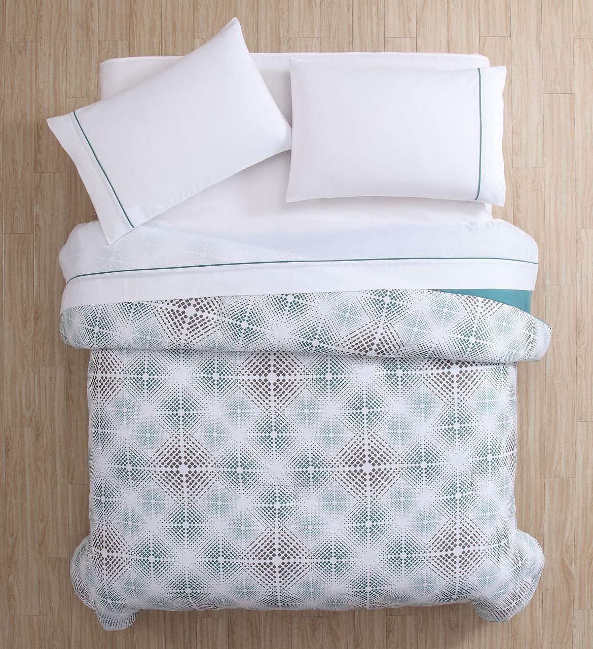 Amazon Com 5 Piece Devon Jade Comforter Set King Home Kitchen