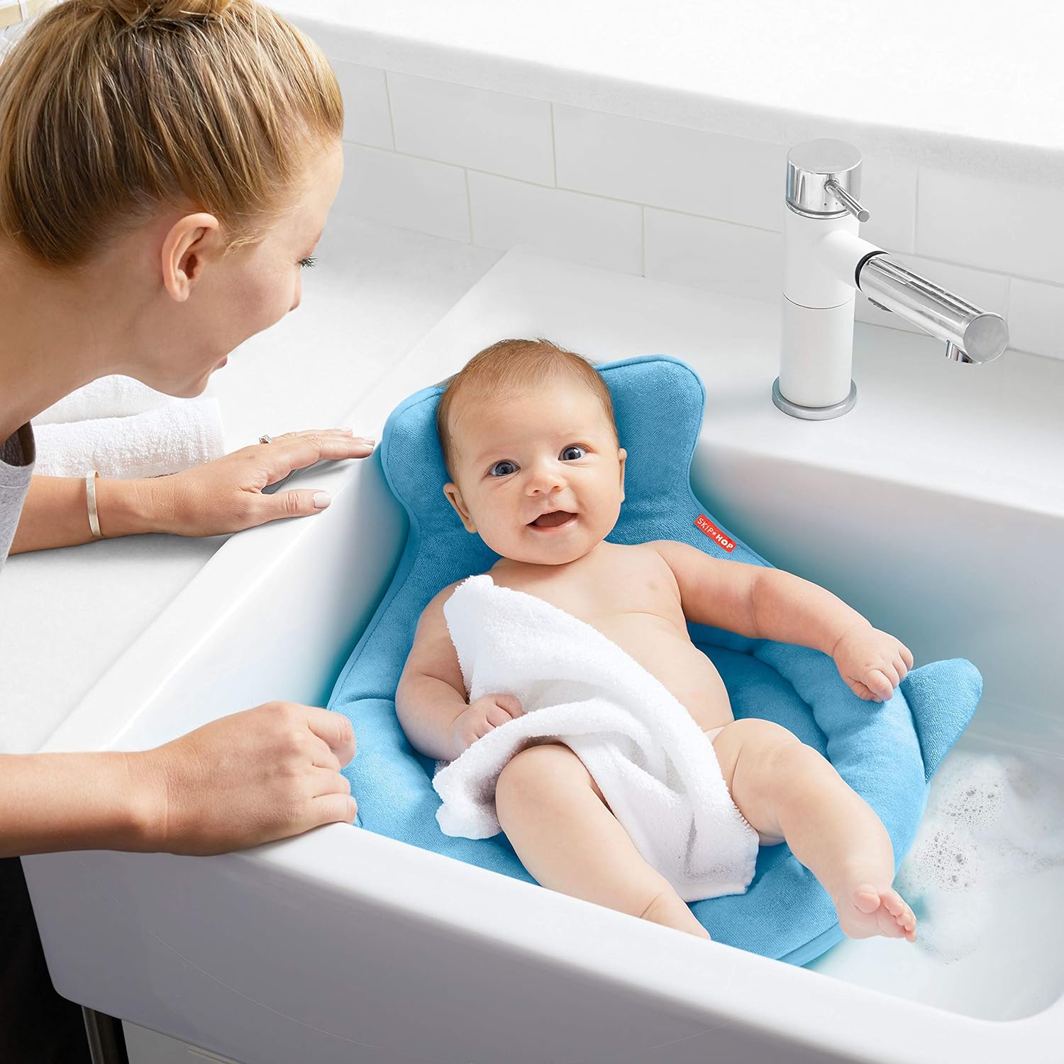 Skip Hop Baby Bath Tub: Moby Newborn Softspot Sink Bather, Blue : Baby