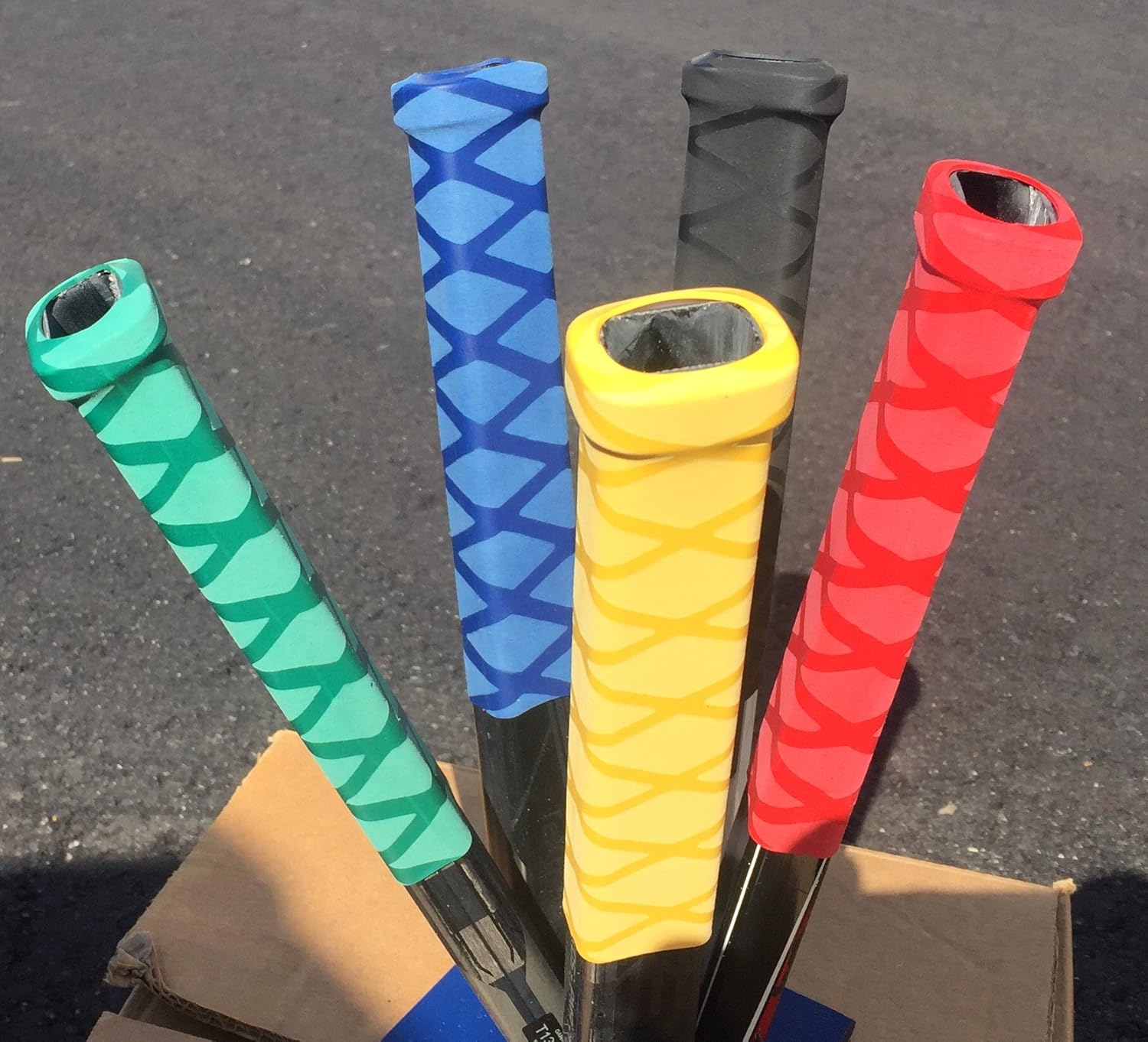 Advanced Hockey Stick Grip - Grip for ice Hockey Sticks, one Size for Youth and Adult Stick, Great Alternative to Hockey Tape (Black) : Sports & Outdoors