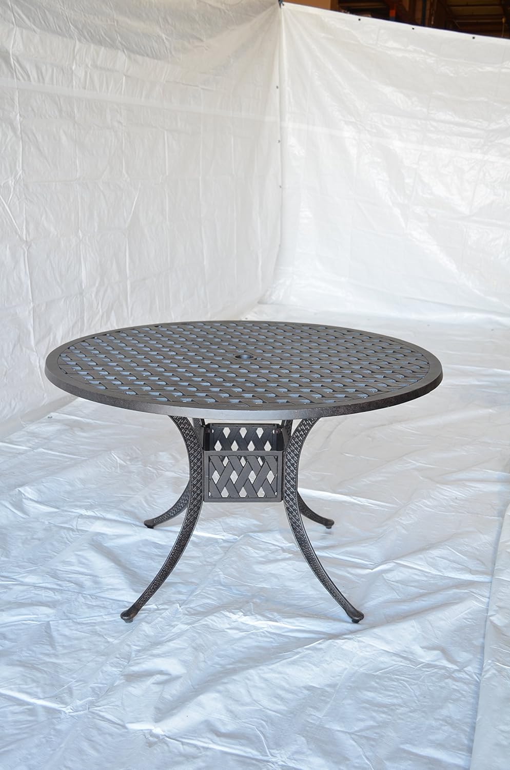 outdoor aluminum table on Amazon Com Nassau Outdoor Patio Round Dining Table Dia 60 X H29 Dark Bronze Cast Aluminum Garden Outdoor