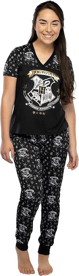 Harry Potter Women S Juniors Hogwarts Castle Crest Foil Print Jogger 2 Piece Pajama Set At Amazon Women S Clothing Store