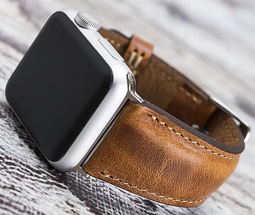 40mm apple watch on man