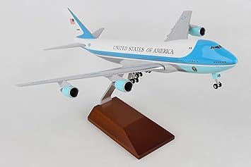 Skr5005 Skymarks Boeing 47 0 Vc 25 Air Force One Tail Number Scale 1 0 Amazon De Spielzeug
