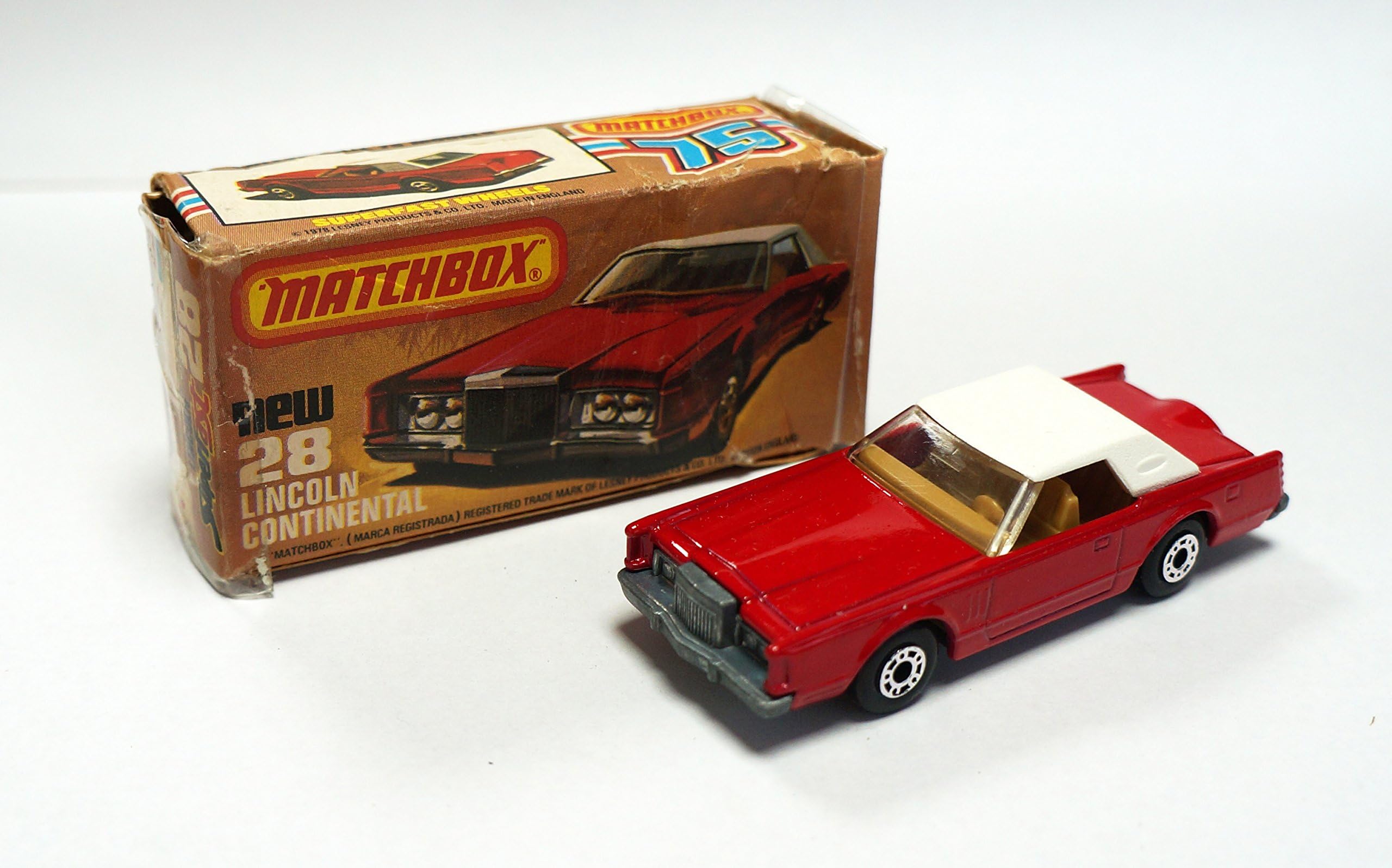 Vintage 1978 Matchbox 75 Series No. 28 Superfast Die-cast Lincoln Continental Saloon Car By Lesney Mint In The Original Box. Shop Stock Room Find