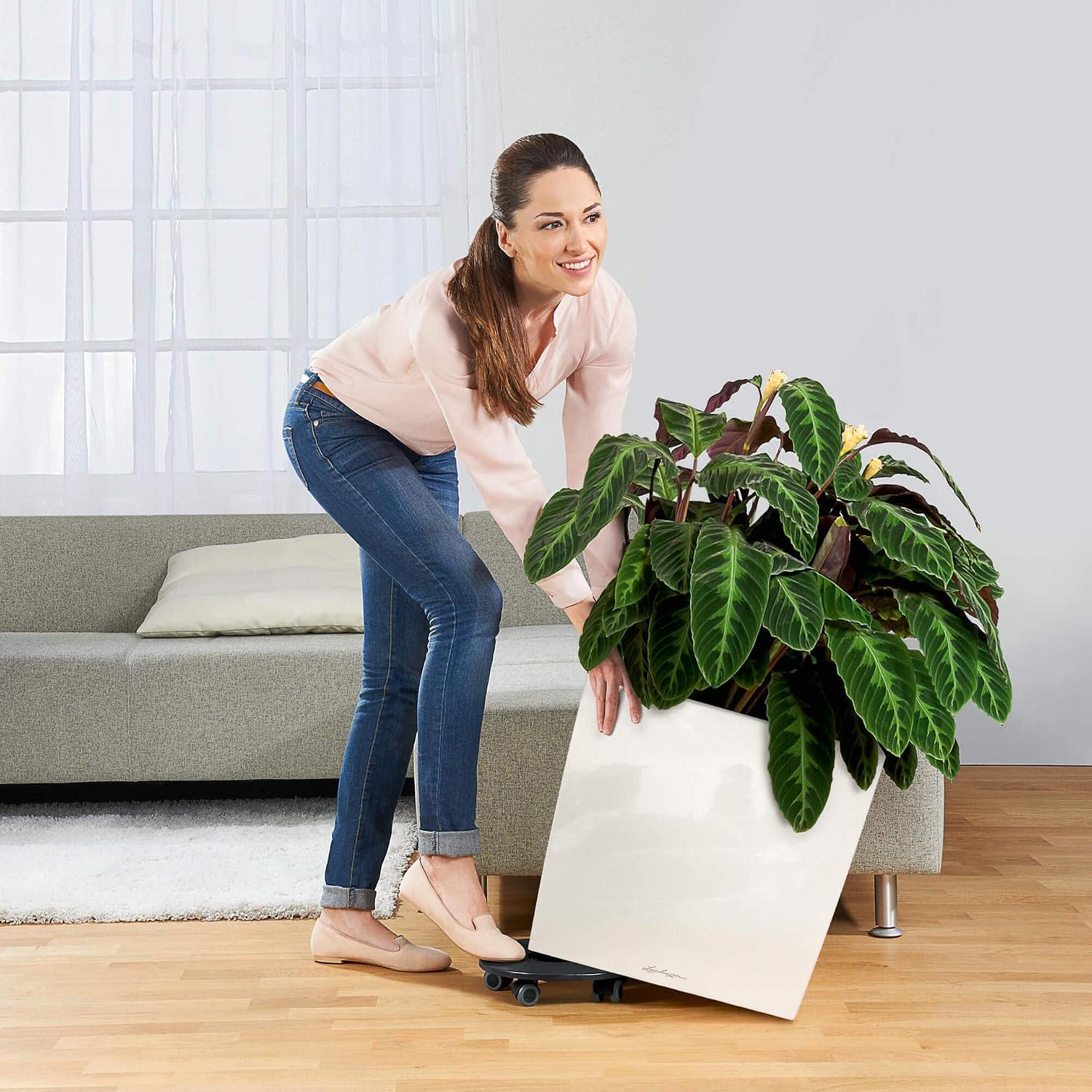 Lechuza Self Watering Plant Pot CUBE 50 Garden Flower Indoor and Outdoor Large Plastic Planter with Drainage Hole H50 L50 W50 cm White High-Gloss - Image 4