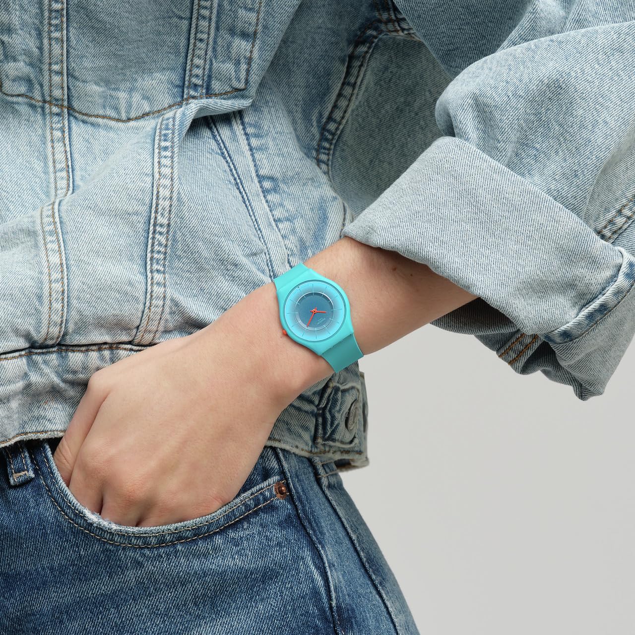 Swatch Unisex Casual Blue Watch Bio-sourced Material Quartz Radiantly Teal